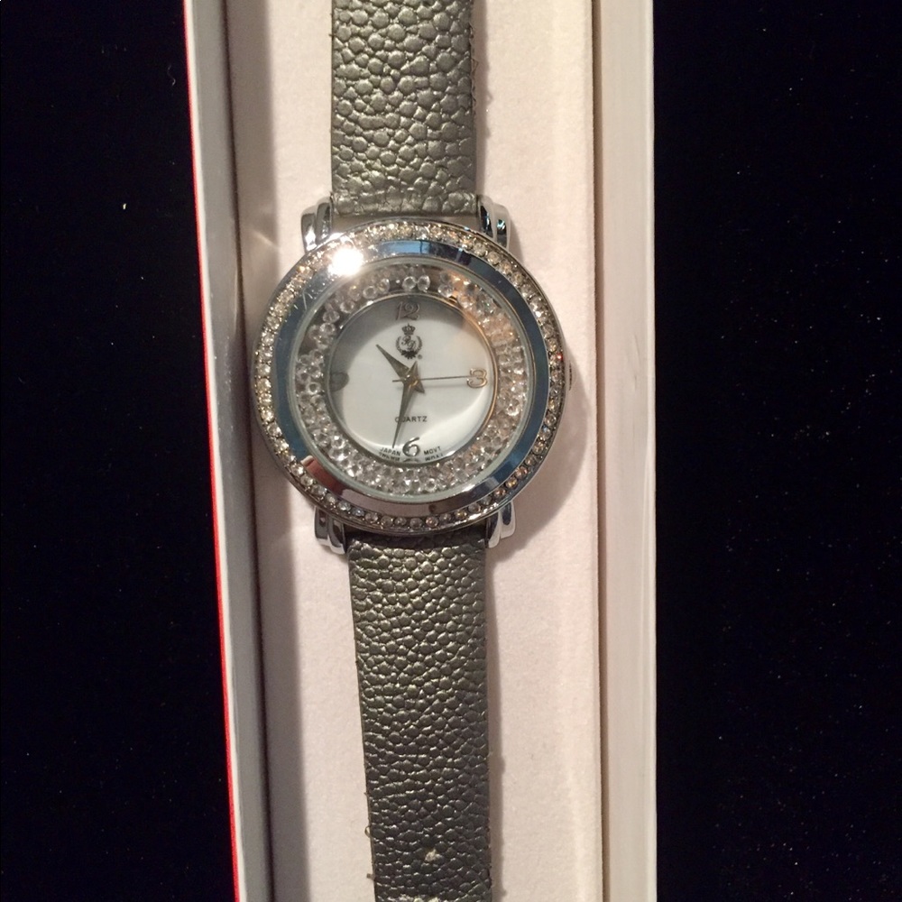 Premier Designs On the Move Watch